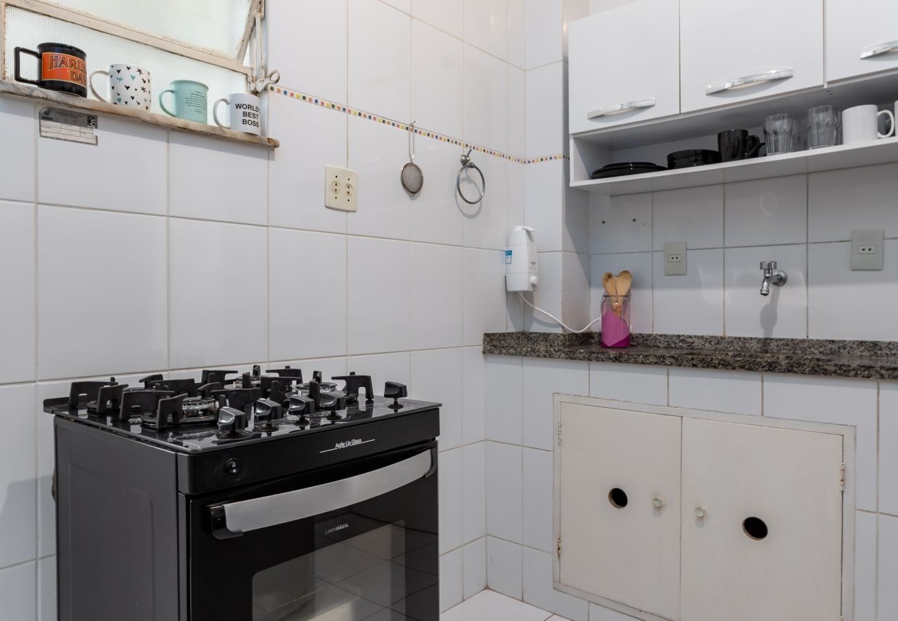 Apartment in Rio de Janeiro - 7 minutos da praia de Ipanema | BT302B