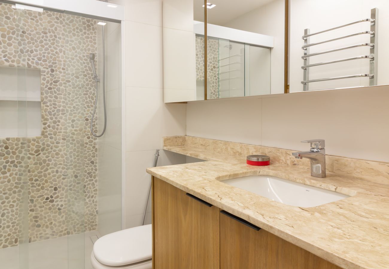Apartment in Rio de Janeiro - Conforto no Leblon a 10 minutos da praia | BM802 