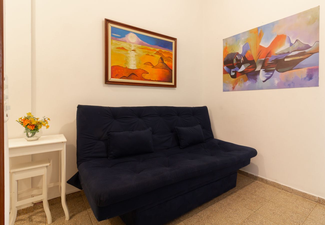 Apartment in Rio de Janeiro - 3 minutos da praia de Copacabana | DU705
