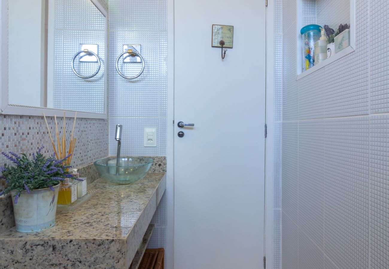 Apartment in Rio de Janeiro - 4 minutos do Arcos da Lapa | SR1502  