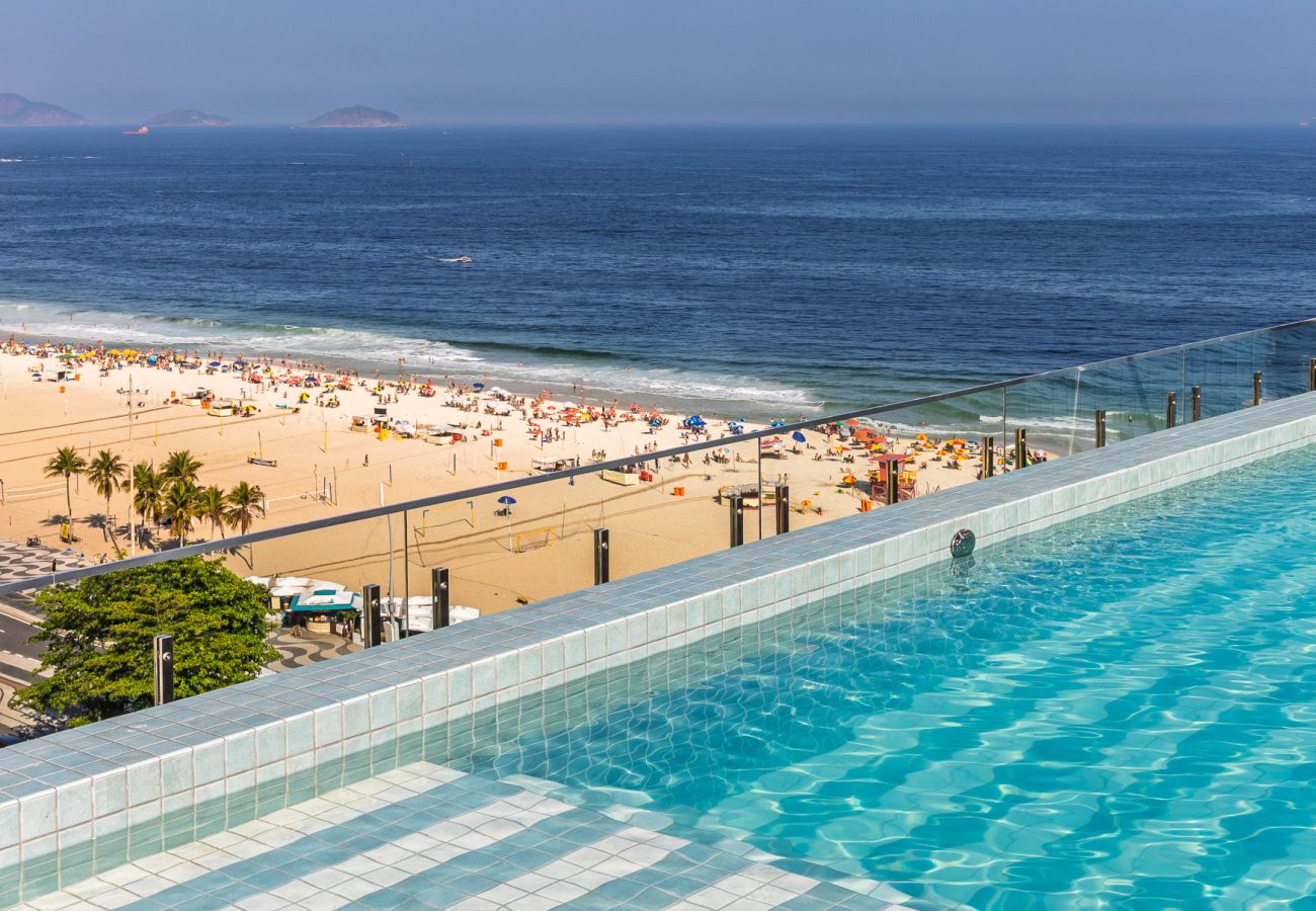 Apartment in Rio de Janeiro - Refúgio a Poucos Passos de Praia de Copacabana | Q15