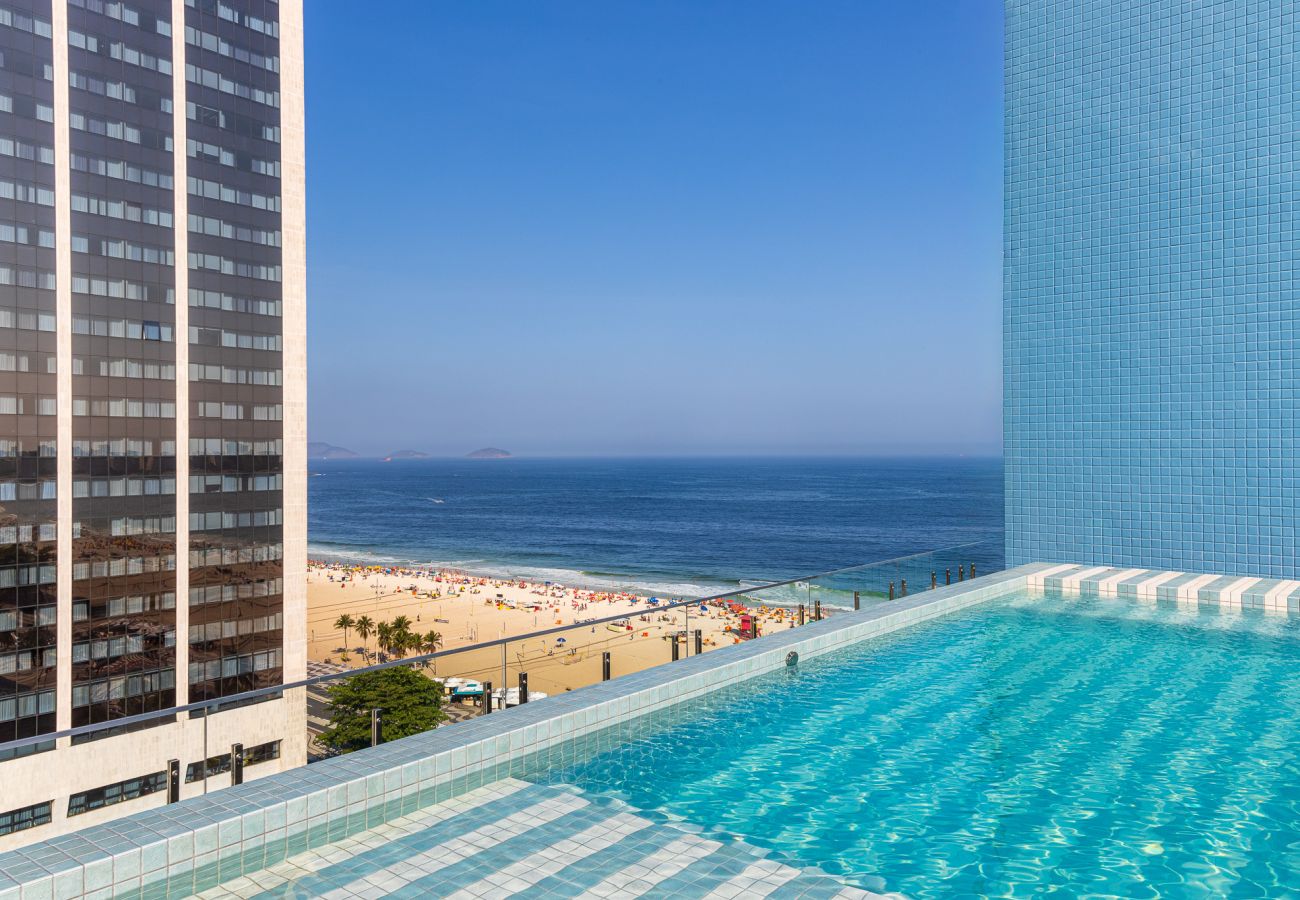 Apartment in Rio de Janeiro - Vista para o Mar e Varanda com Banheira | Q12