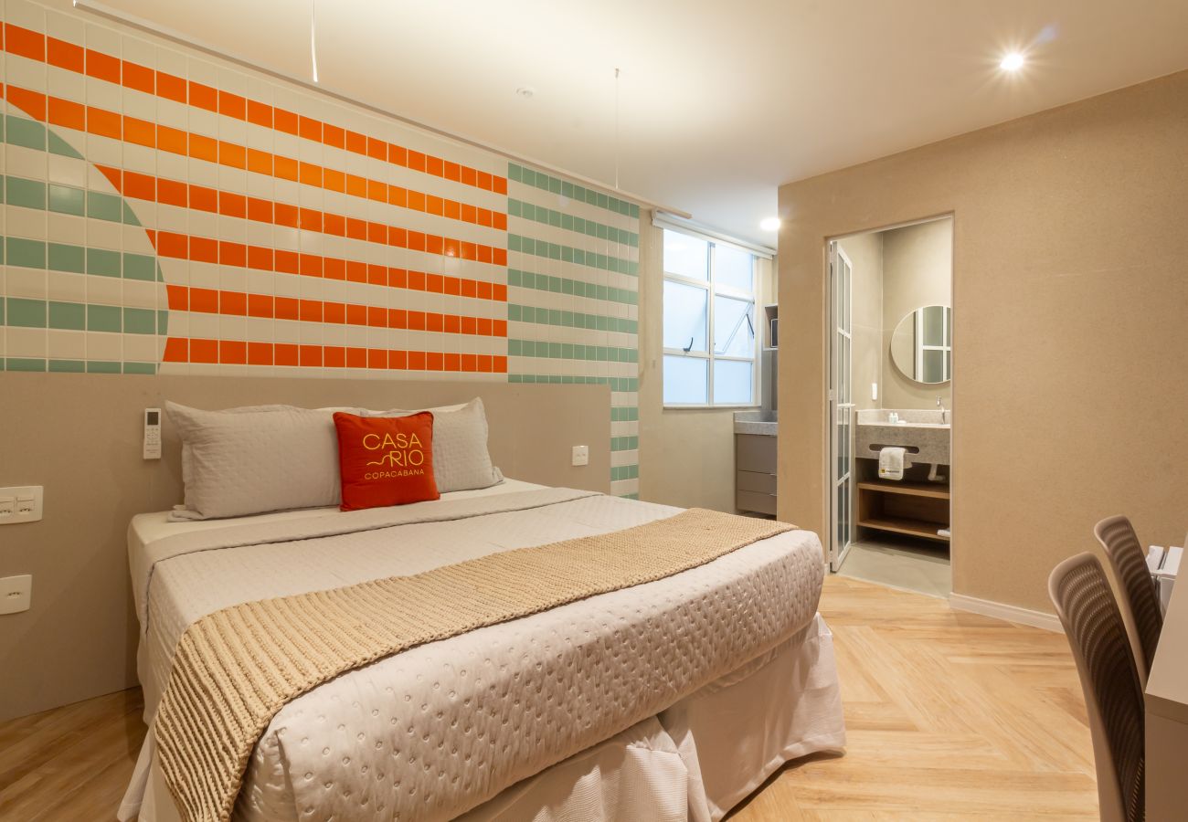Apartment in Rio de Janeiro - Acolhedor a Poucos Passos de Praia de Copacabana | Q14