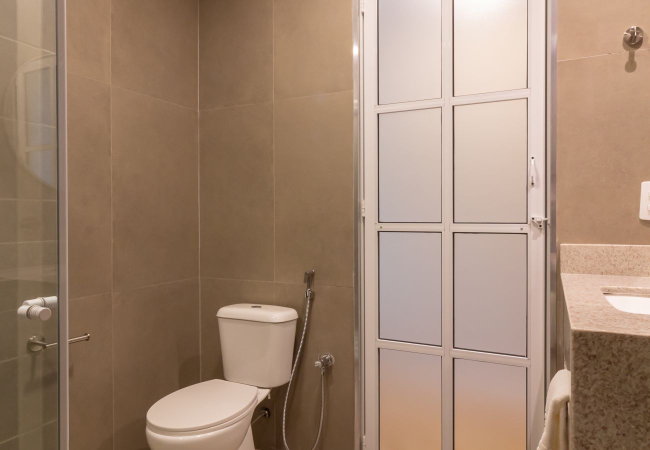 Apartment in Rio de Janeiro - Vista para o Mar e Varanda com Banheira | Q20