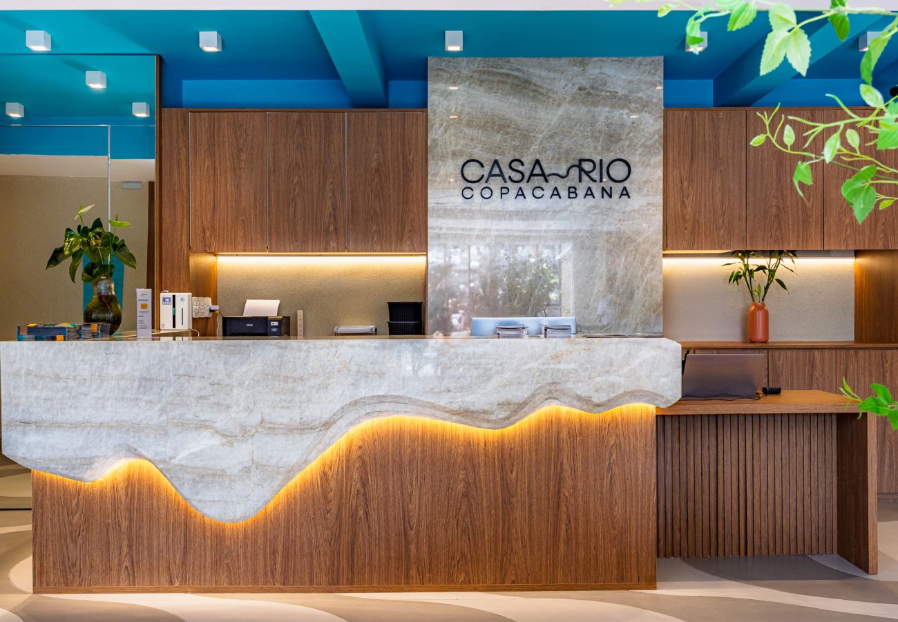 Apartment in Rio de Janeiro - Vista para o Mar e Varanda com Banheira | Q17