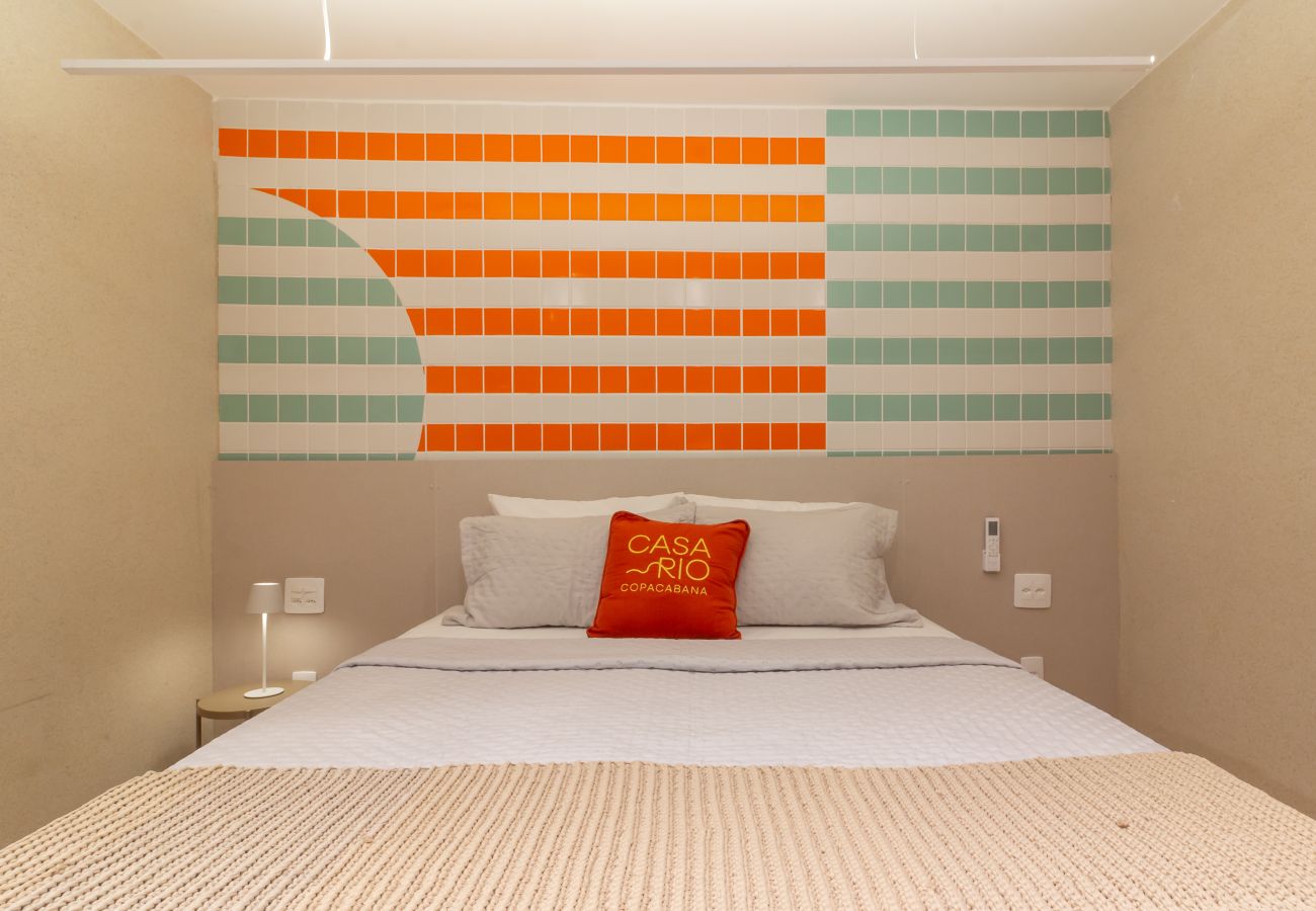 Apartment in Rio de Janeiro - Acolhedor a Poucos Passos de Praia de Copacabana | Q16