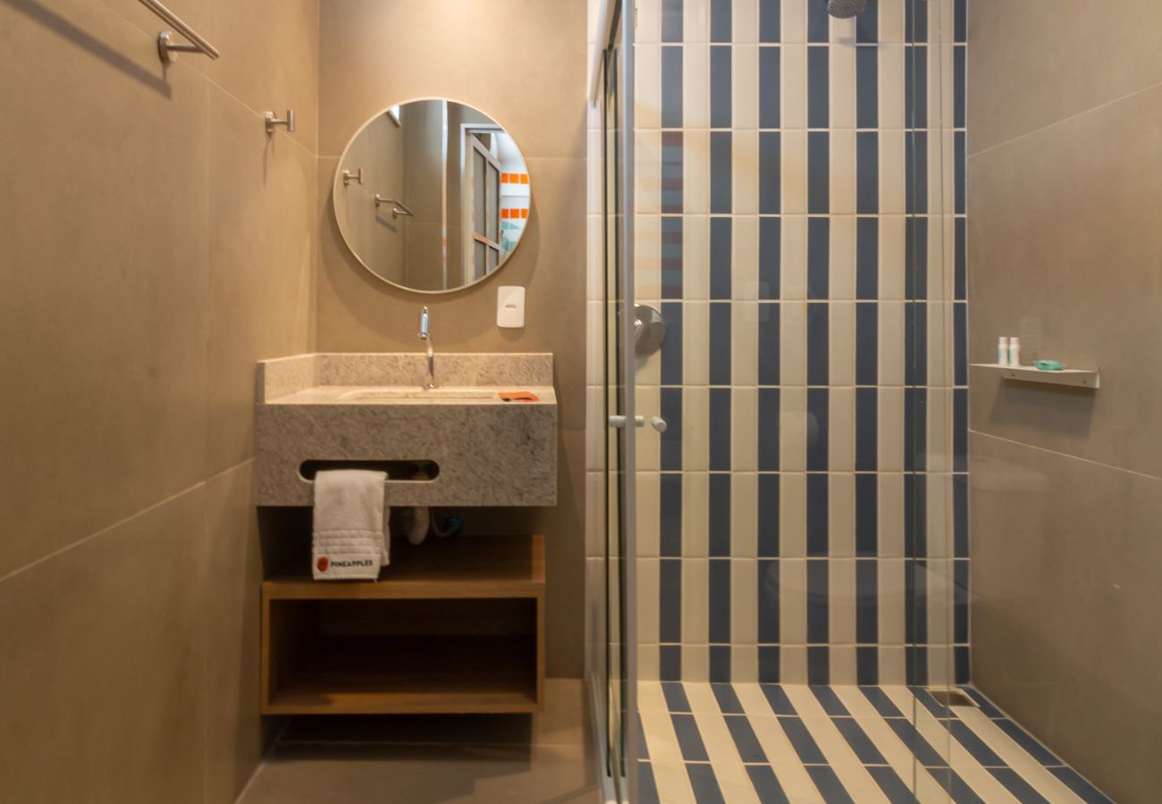 Apartment in Rio de Janeiro - Refúgio a Poucos Passos de Praia de Copacabana | Q10 PCD