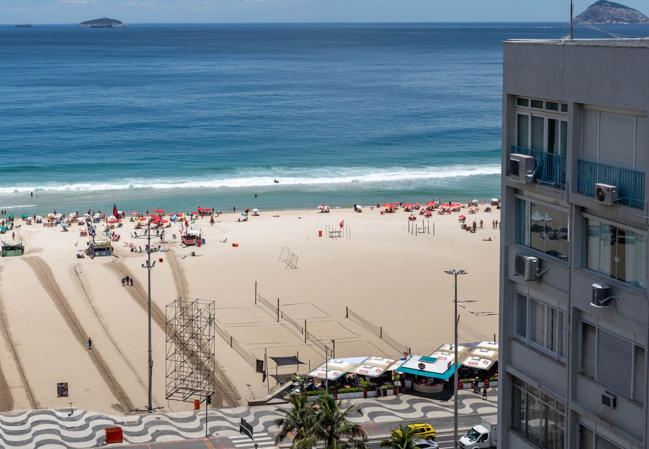 Apartment in Rio de Janeiro - Vista para o Mar e Varanda com Banheira | Q11
