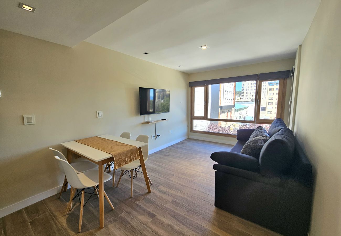 Apartment in San Carlos de Bariloche - Cuatro Soles Bariloche  in the main town + parking