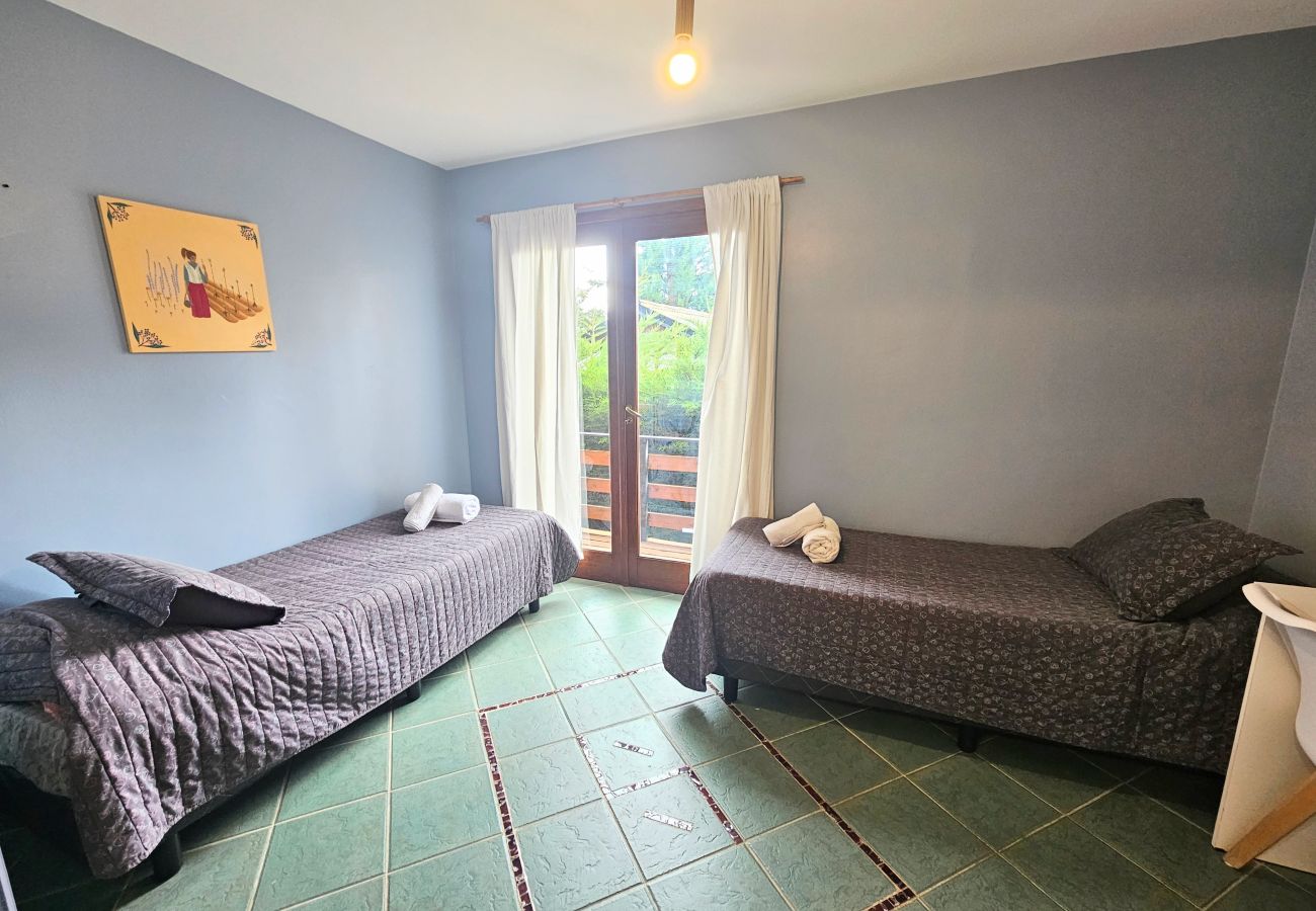 House in San Carlos de Bariloche - Botanical Garden Bariloche  House – 6 bedrooms, 4 bathrooms