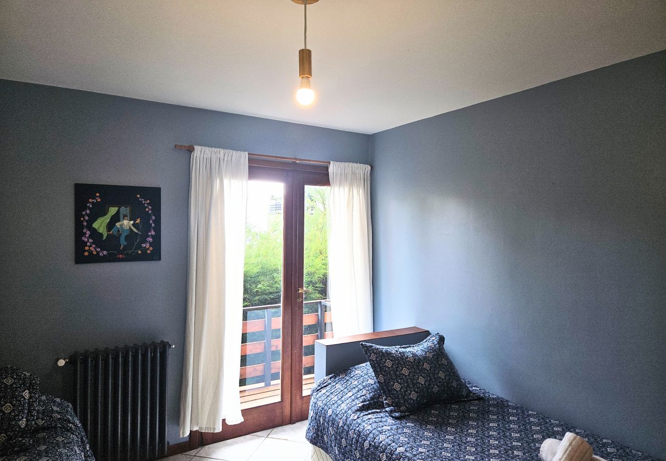 House in San Carlos de Bariloche - Botanical Garden Bariloche  House – 6 bedrooms, 4 bathrooms