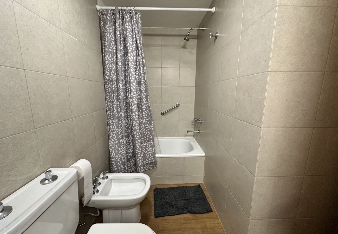 Studio in San Carlos de Bariloche - Grinly with lake view and parking in Bariloche 