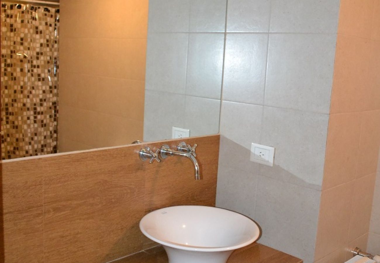 Studio in San Carlos de Bariloche - Terrazas del Lago I F with view of Lake Nahuel Huapi