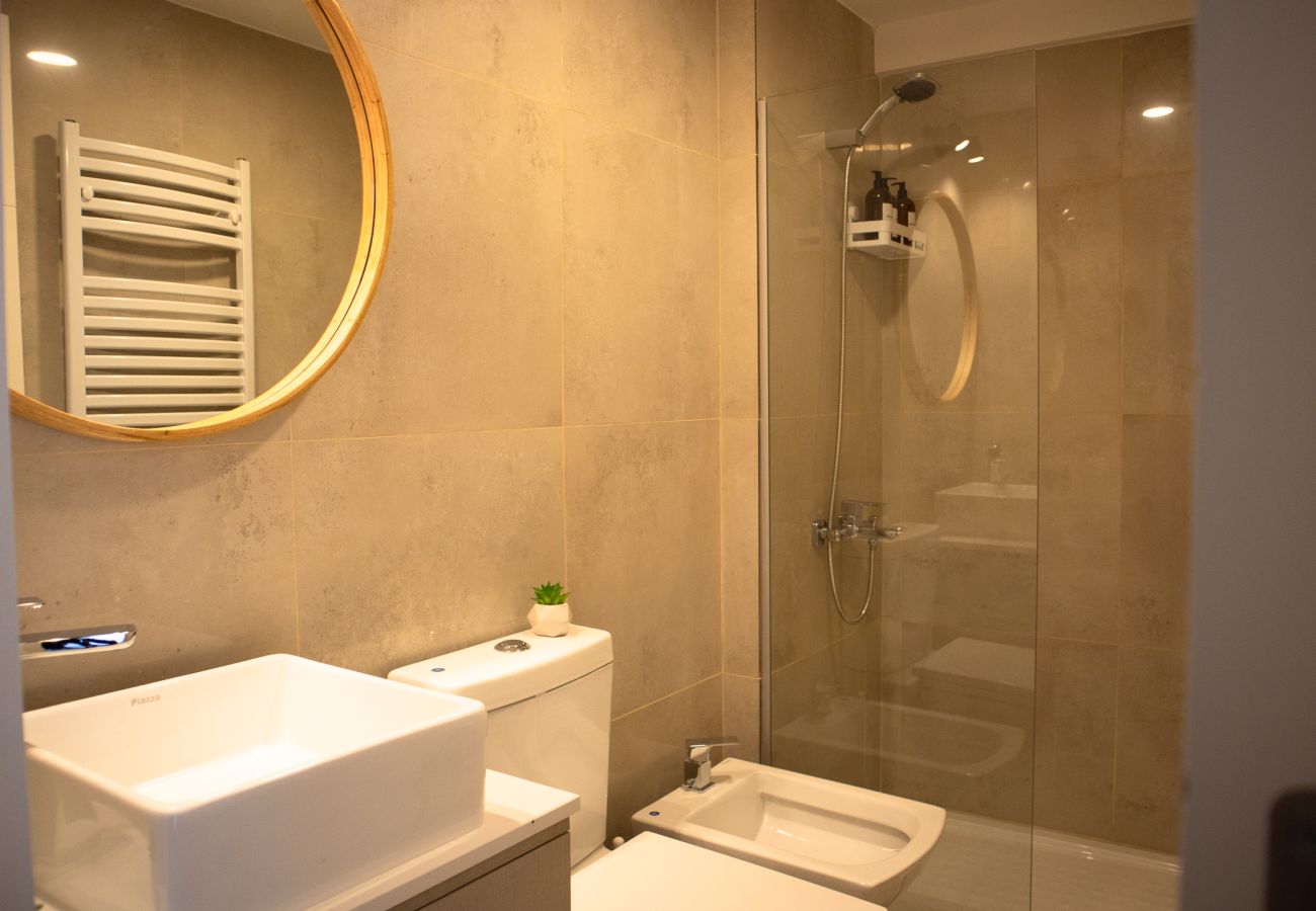 Apartment in San Carlos de Bariloche - Rainbow apartment in Bariloche with parking