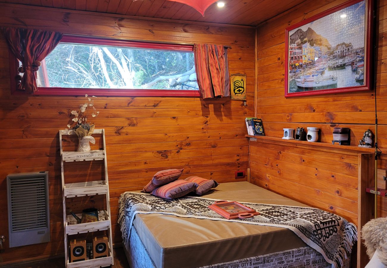 House in San Carlos de Bariloche - Lake Postcards in Bariloche