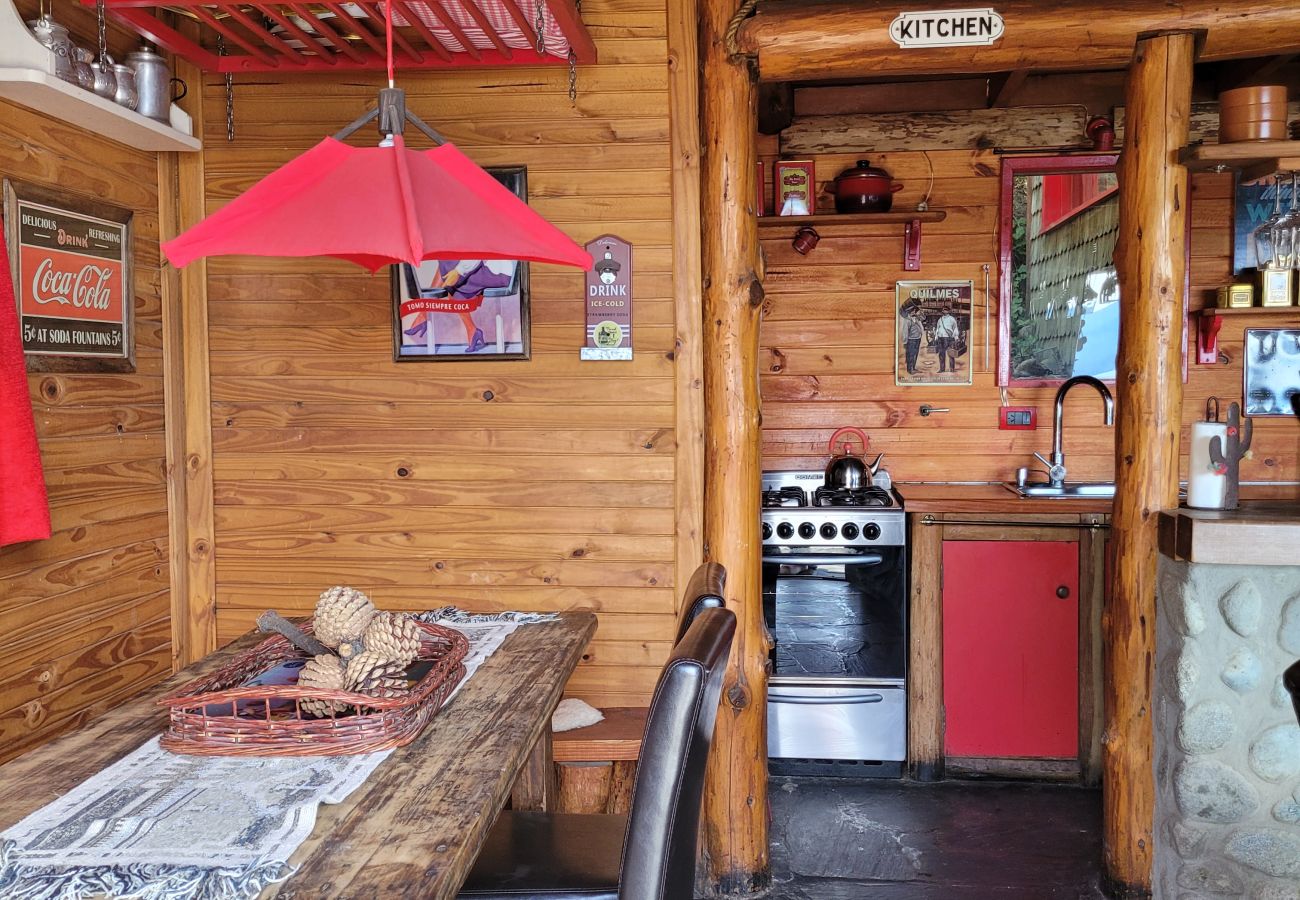 House in San Carlos de Bariloche - Lake Postcards in Bariloche