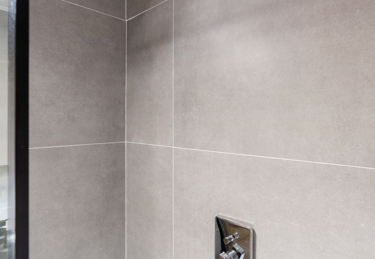 Apartment in San Carlos de Bariloche - Cozy Melipal Retreat | Garden, BBQ & Pool  