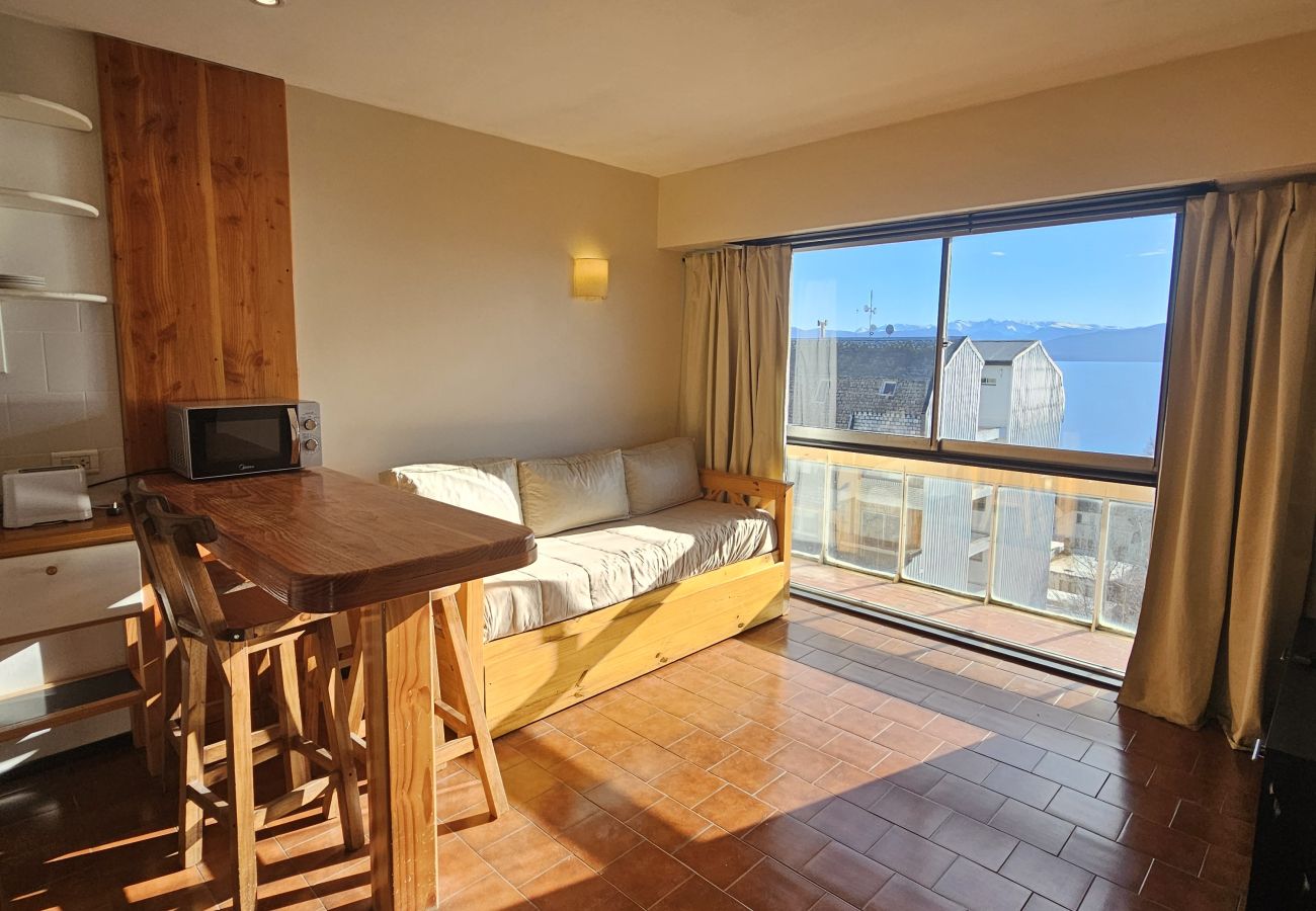 Apartment in San Carlos de Bariloche - Lake and City steps from the Centro Civicoc