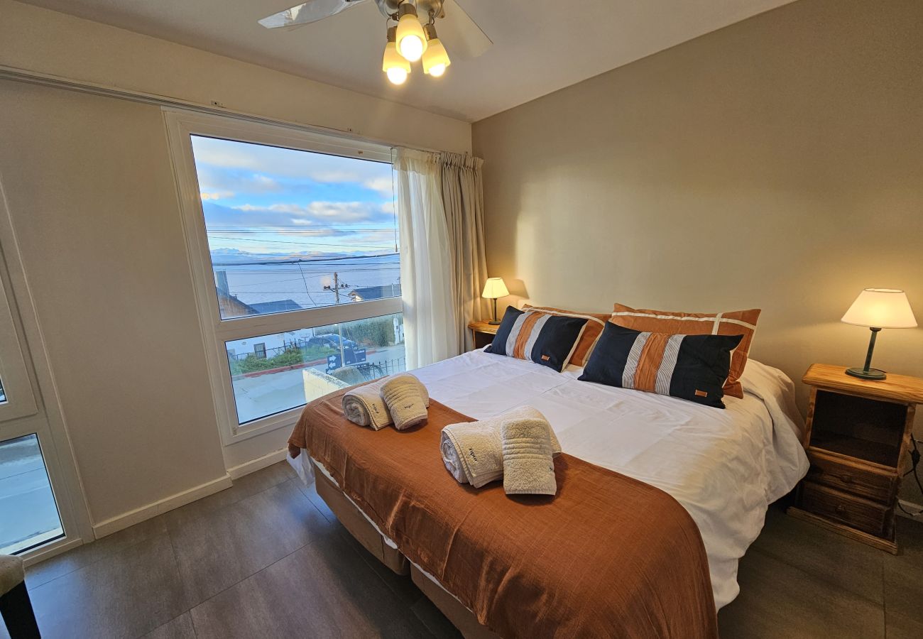 Apartment in San Carlos de Bariloche - Araucaria with LAKE views and parking